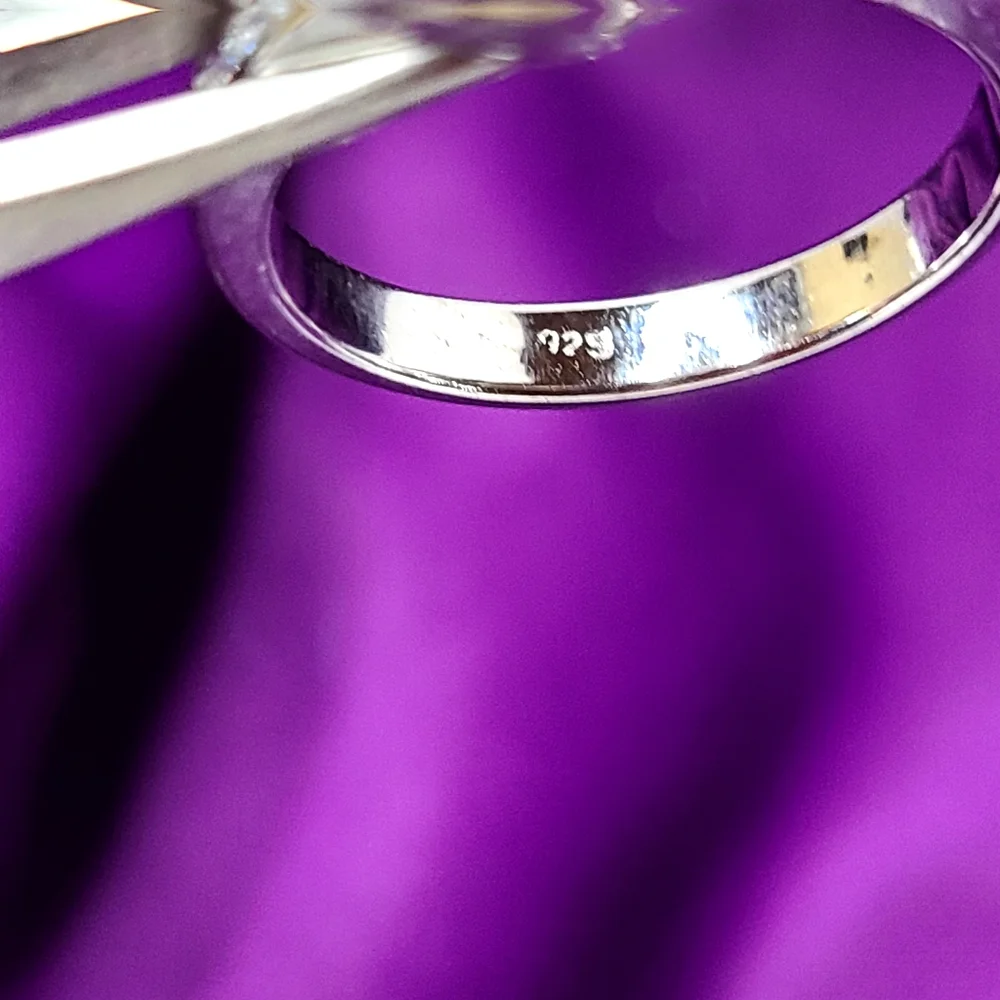 Moissanite gorgeous 65
